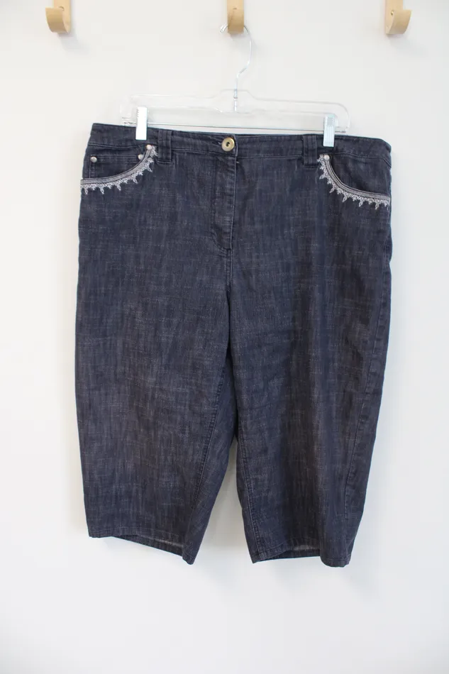 Dressbarn Rings Dressbarn Embroidered White Edged Blue Gray Denim Capri Pants 14W Dressbarn Rings Dressbarn Embroidered White Edged Blue Gray Denim Capri Pants 14W