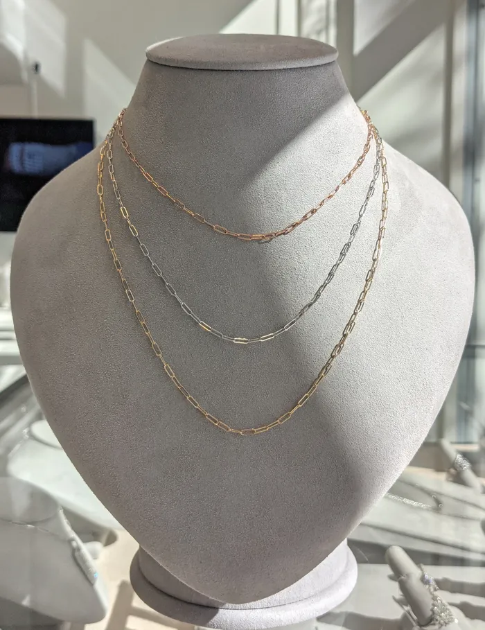 Earrings RACHEL LYNN CHICAGO 14 Karat Rose Gold Micro Itsy Paperclip Chain