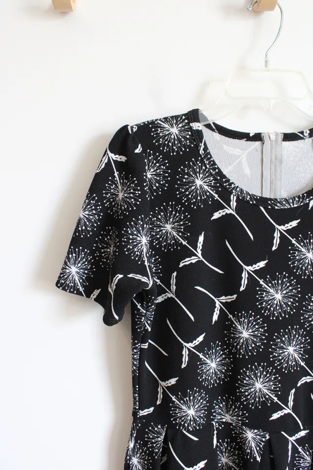 LuLaRoe LuLaRoe Black White Dandelion Patterned Knit Dress L Rings