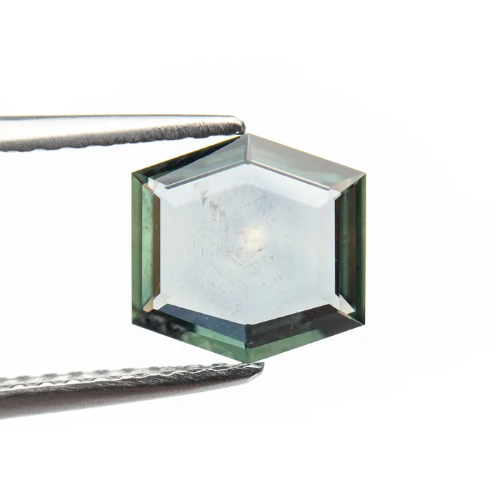 Misfit Gems Rings 122ct 742x752x186mm Hexagon Portrait Cut Sapphire 1997801