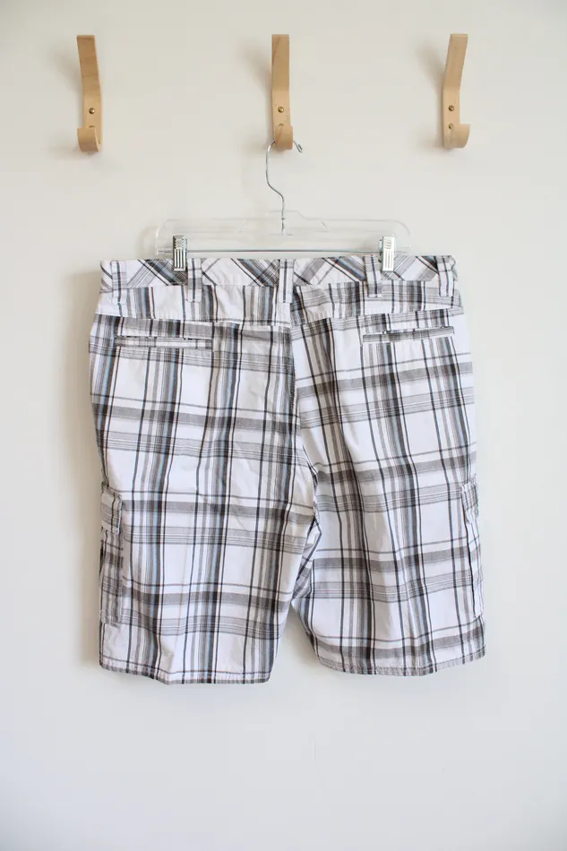 Rings Wrangler Wrangler White Gray Blue Plaid Cargo Shorts 38