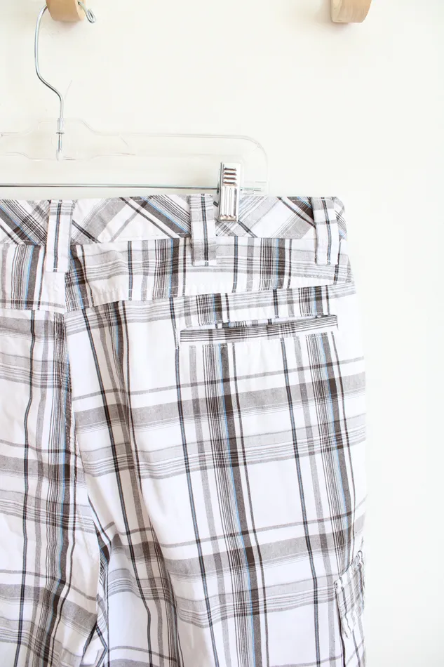 Rings Wrangler Wrangler White Gray Blue Plaid Cargo Shorts 38