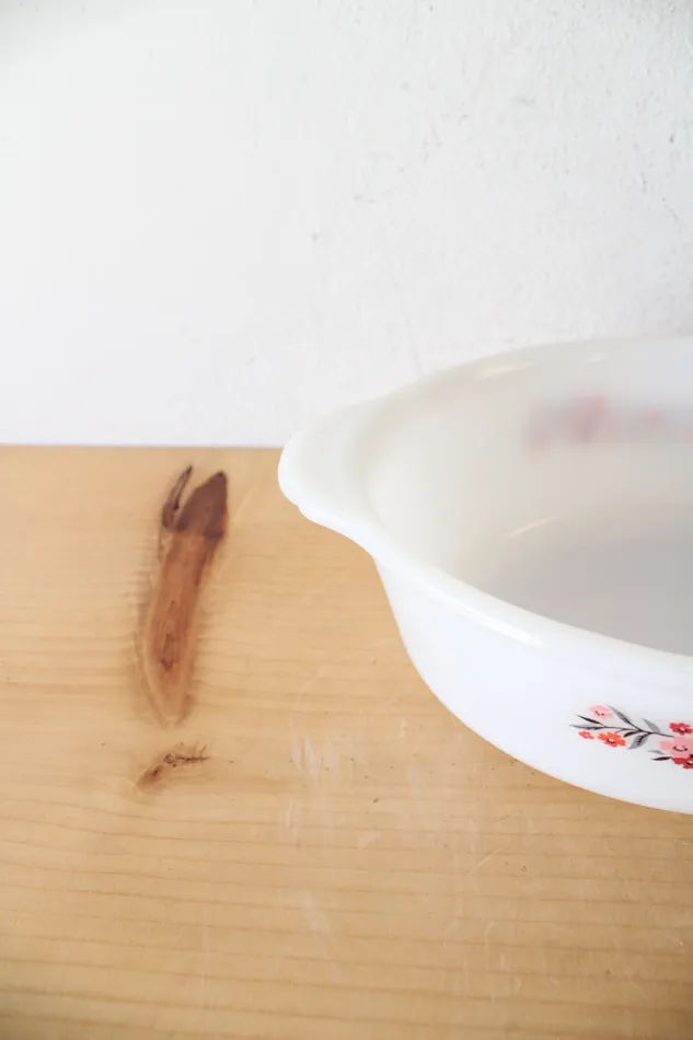 Vintage FireKing 467 15 Quart Primrose Oval Baking Dish Anchor Hocking Rings