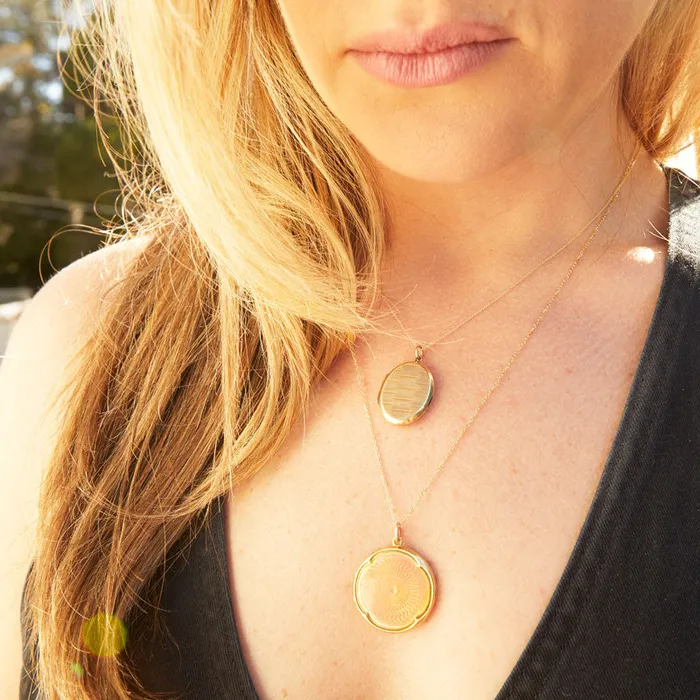9k Yellow Gold Locket Vintage Necklaces