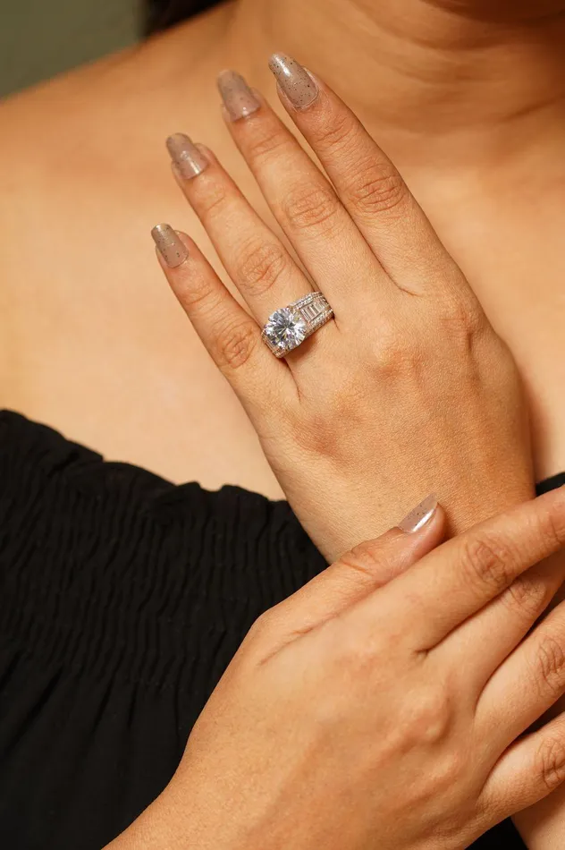 Attrangi Rings 35 Carat Round Diamond Solitaire Ring with Thick Baguette Band