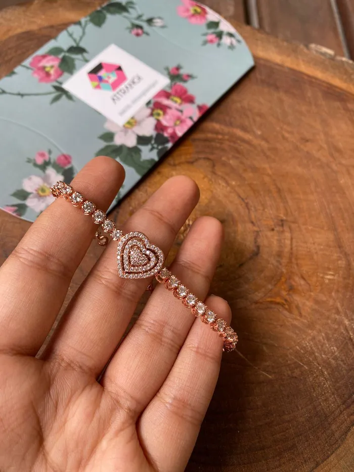 Bracelets Attrangi Beating Heart Tennis Bracelet Magnetic Openable Bracelets Attrangi Beating Heart Tennis Bracelet Magnetic Openable