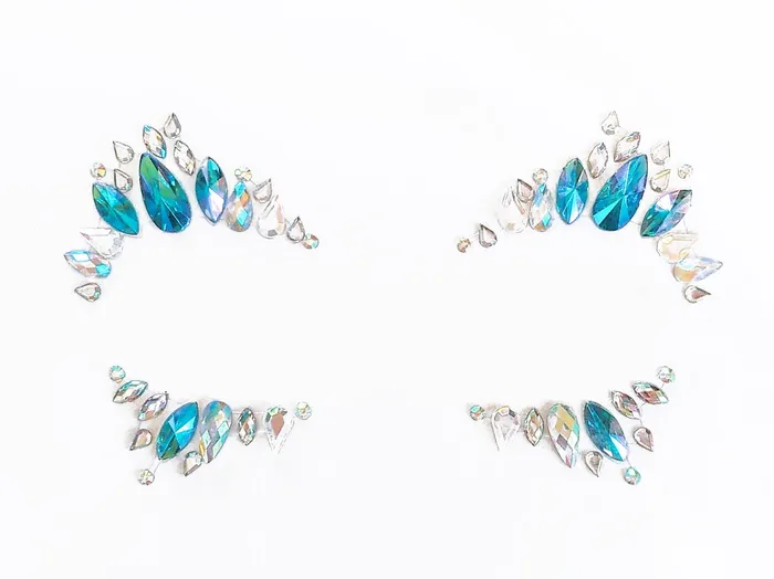 Earrings THE LUMi SHOP Kawaii Beach Rhinestone Crystal Face Jewels