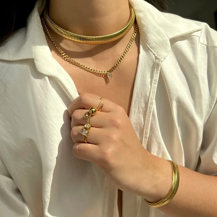 Ellie Vail Giselle Dainty Spiral Ring Rings