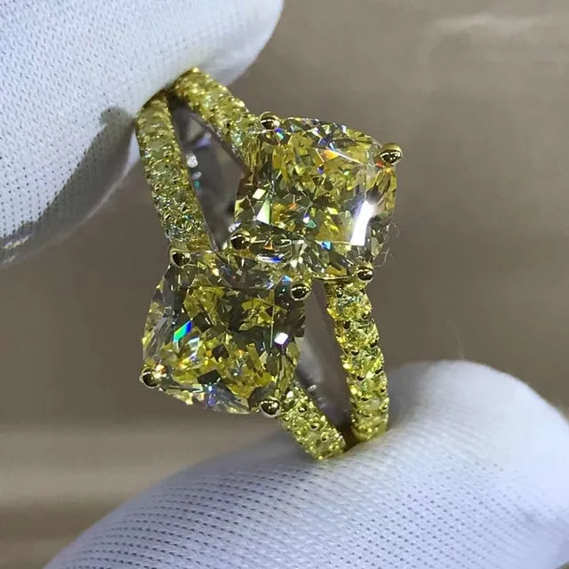Leyloon Jewelry 3 Carat Cushion Cut Moissanite Ring Vivid Yellow VVS Two Stone Split Shank Rings