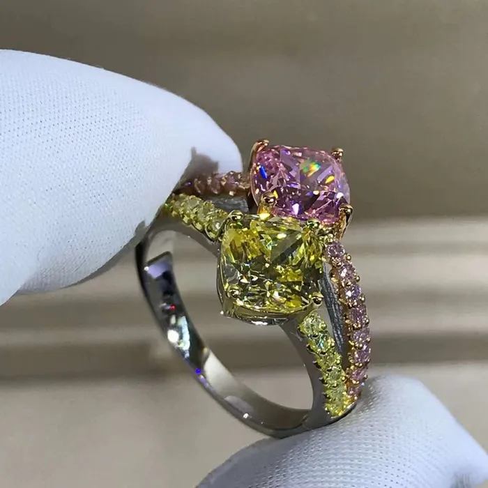 Leyloon Jewelry 3 Carat Cushion Cut Moissanite Ring Vivid Yellow VVS Two Stone Split Shank Rings
