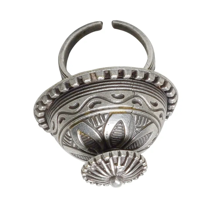 Rings Teejh Teejh Poompuhar Oxidised Silver Jewellery Gift Set