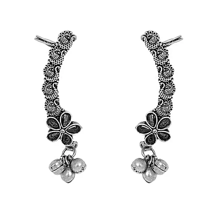 Rings Teejh Teejh Viha Silver Oxidised Black Floral Earcuff Rings Teejh Teejh Viha Silver Oxidised Black Floral Earcuff