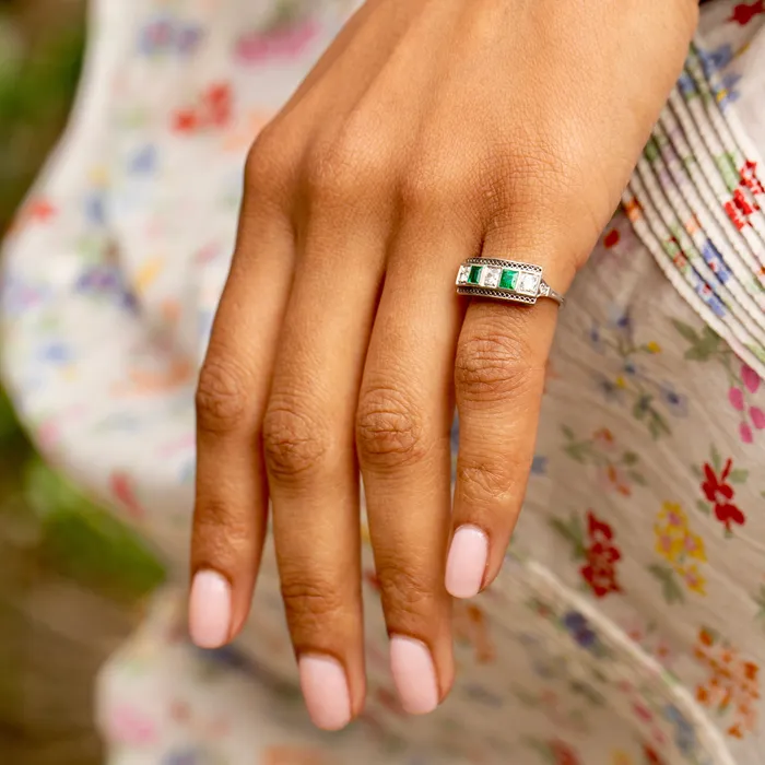 Rings Vintage Art Deco Diamond Emerald and Platinum Ring