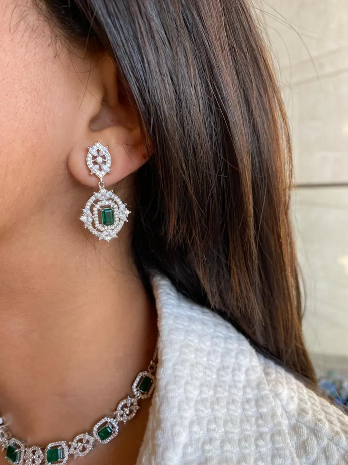 Stacy Pendant Fall Diamond Set Attrangi Necklaces