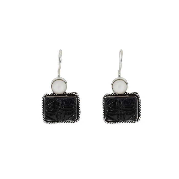 Teejh Diti Black Stone Pearl Earring Teejh Earrings Teejh Diti Black Stone Pearl Earring Teejh Earrings