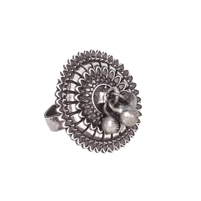 Teejh Rings Teejh Kaveripattinam Oxidised Silver Jewellery Gift Set