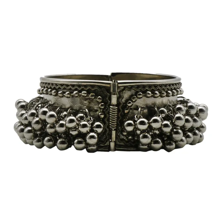 Teejh Srirangam Oxidised Silver Jewellery Gift Set Teejh Rings