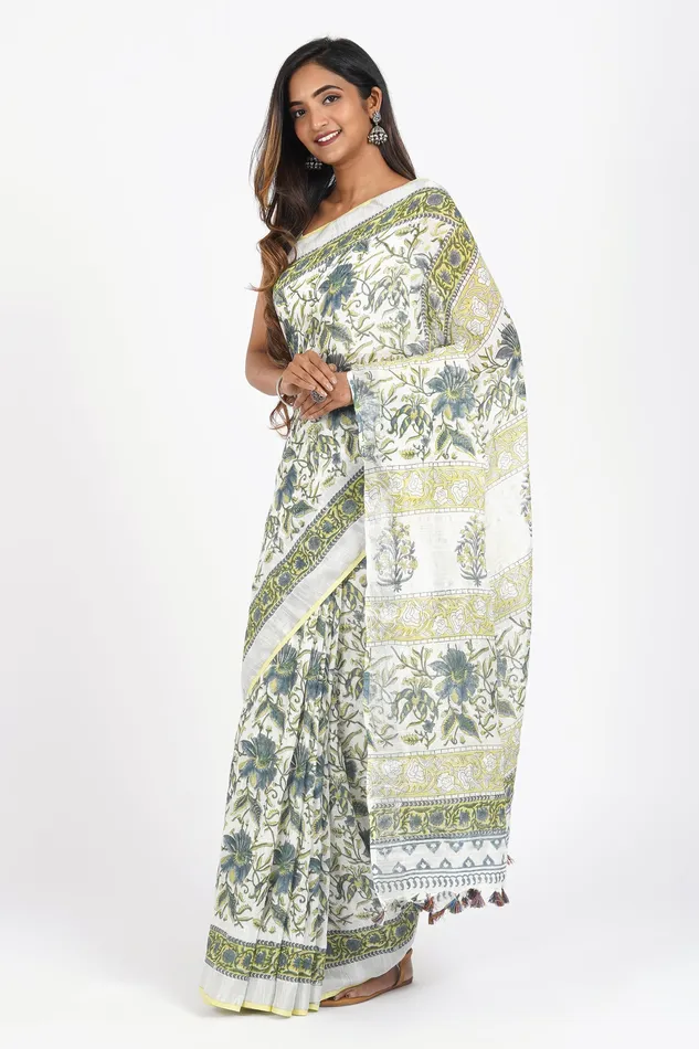 Teejh Teejh Anakha Linen Saree Earrings