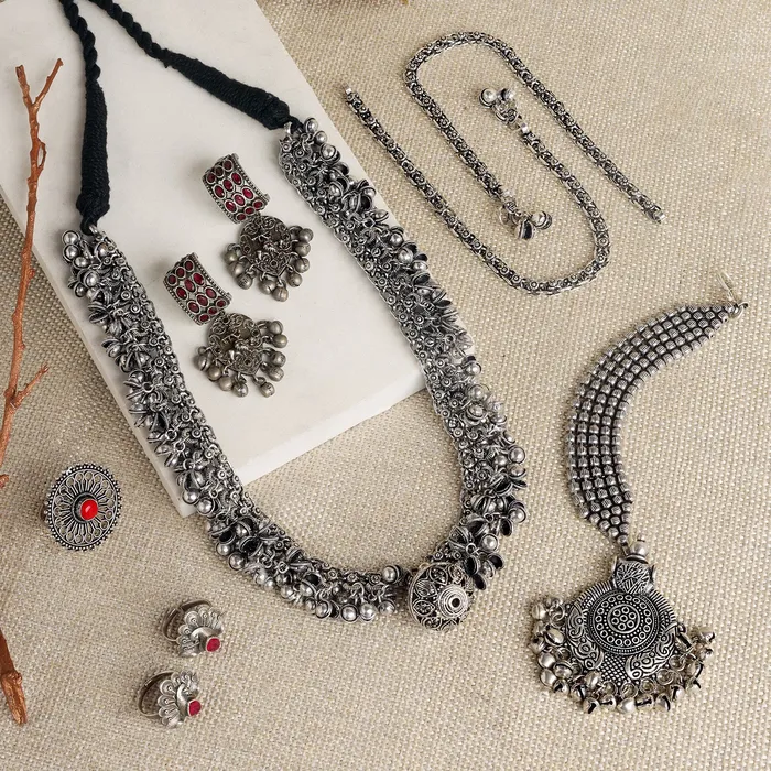 Teejh Teejh Yadava Oxidised Silver Jewellery Gift Set Rings
