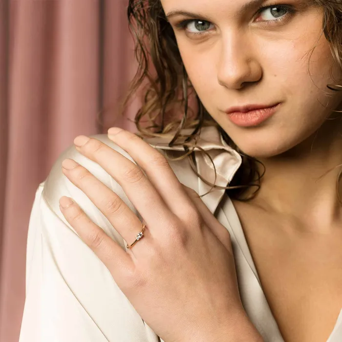 the trio engagement ring solid gold fejn PWD Rings