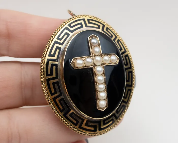 Victorian Memorial Cross Pendant Isadoras LD Necklaces Victorian Memorial Cross Pendant Isadoras LD Necklaces