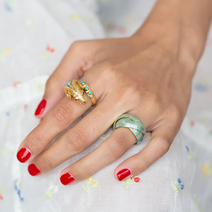 Vintage Rings 18k Yellow Gold And Blue Enamel Rolling Ring