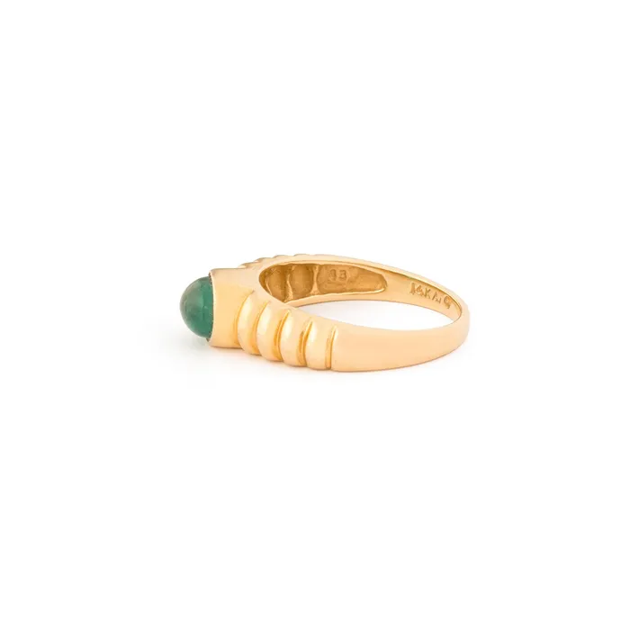 Vintage Rings Emerald Cabochon And 14k Ribbed Gold Ring