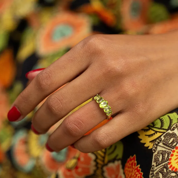 Vintage Rings Peridot FiveStone 14k Gold Ring