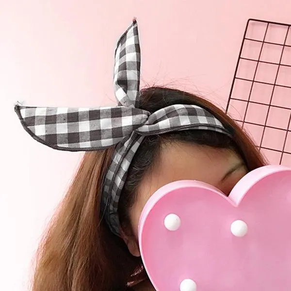 01 Rings H259 Black and White Checkered Pattern Wire Cloth Hair Band
