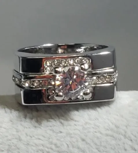 01 Rings R72 Silver 3 Piece Rhinestone Ring Set