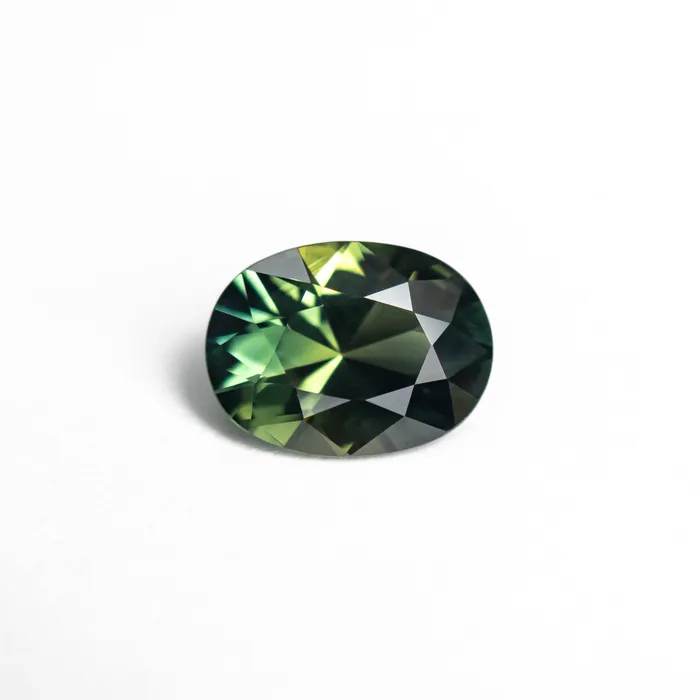 140ct 811x607x399mm Oval Brillilant Sapphire 2578010 Misfit Gems Rings