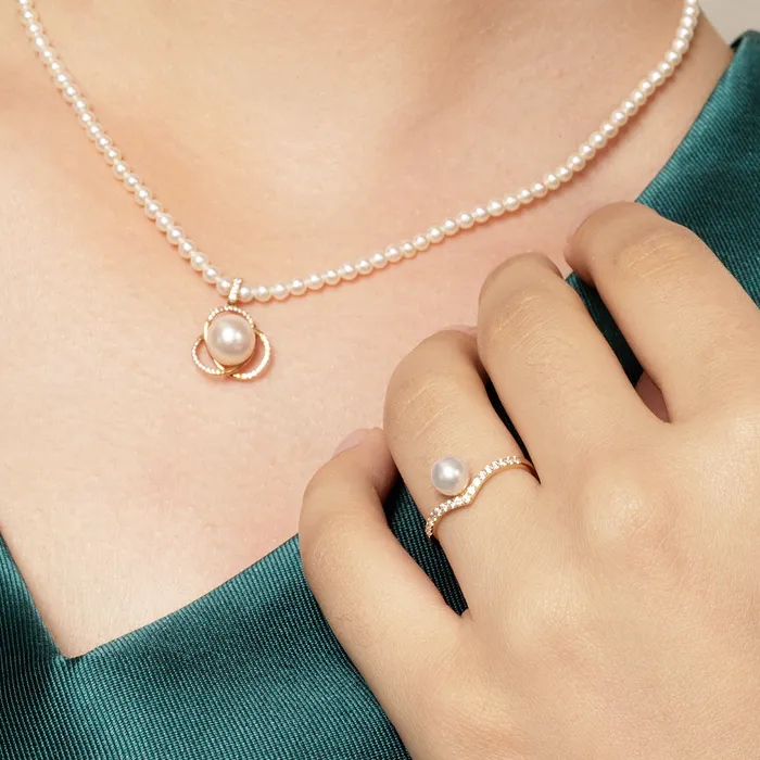 18K Gold Freshwater Pearl Ring KR00039 Pearly Lustre Rings