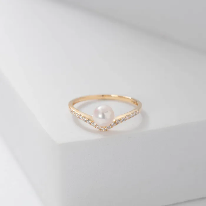 18K Gold Freshwater Pearl Ring KR00039 Pearly Lustre Rings