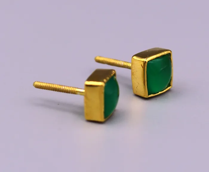 22 kt yellow gold handmade fabulous green stone stud earring unisex gifting jewelry excellent design stud TRIBAL ORNAMENTS Earrings