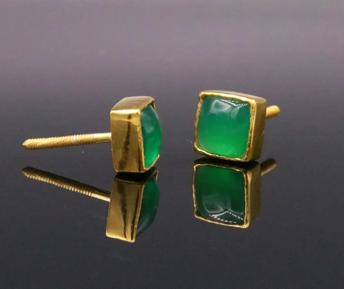 22 kt yellow gold handmade fabulous green stone stud earring unisex gifting jewelry excellent design stud TRIBAL ORNAMENTS Earrings