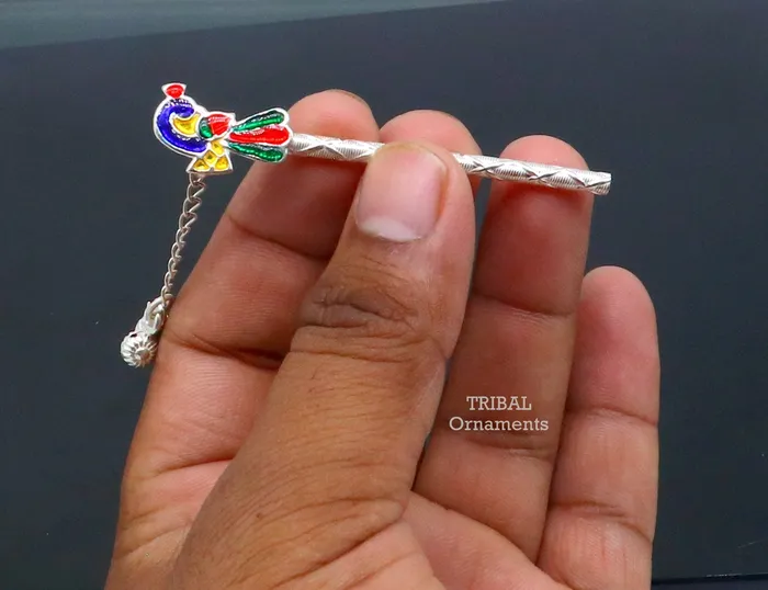 7 cm long sterling silver handmade idol baby Krishna flute silver bansuri laddu gopala flute little krishna flute puja art su793 TRIBAL ORNAMENTS Necklaces