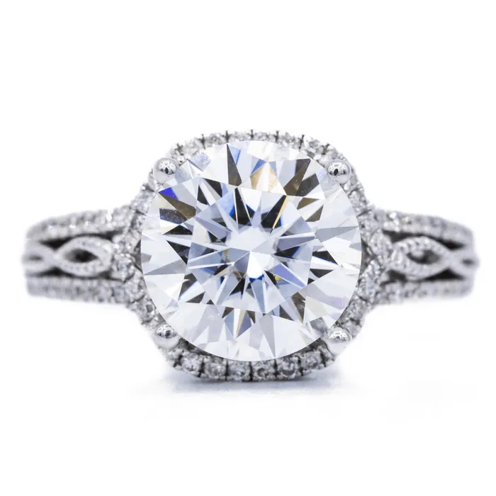 95mm Round Center Cushion Shaped Halo Micropave Diamond with Basket Ring Fire Brilliance Rings 95mm Round Center Cushion Shaped Halo Micropave Diamond with Basket Ring Fire Brilliance Rings