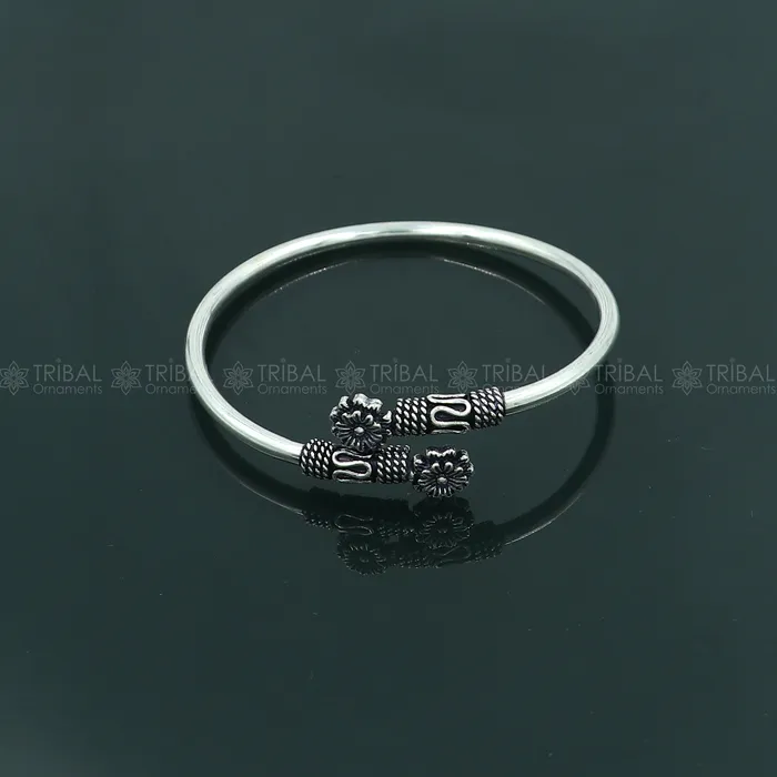 925 sterling silver handmade flower design stylish kada bangle bracelet tribal jewelry nsk881 TRIBAL ORNAMENTS Bracelets 925 sterling silver handmade flower design stylish kada bangle bracelet tribal jewelry nsk881 TRIBAL ORNAMENTS Bracelets