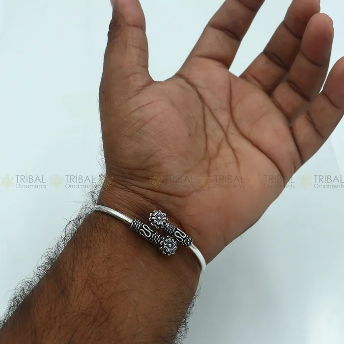 925 sterling silver handmade flower design stylish kada bangle bracelet tribal jewelry nsk881 TRIBAL ORNAMENTS Bracelets 925 sterling silver handmade flower design stylish kada bangle bracelet tribal jewelry nsk881 TRIBAL ORNAMENTS Bracelets