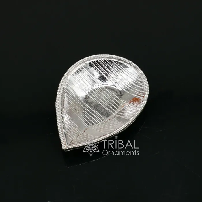 925 Sterling Silver handmade tilak bowl sindur bowl kesar chandan saffron sandal bowl puja Deepak utensils temple artilce su1056 TRIBAL ORNAMENTS Rings 925 Sterling Silver handmade tilak bowl sindur bowl kesar chandan saffron sandal bowl puja Deepak utensils temple artilce su1056 TRIBAL ORNAMENTS Rings