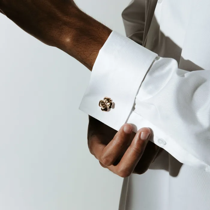 ALFRED DUNHILL Necklaces PreOwned Alfred Dunhill Four Leaf Clover Cufflinks