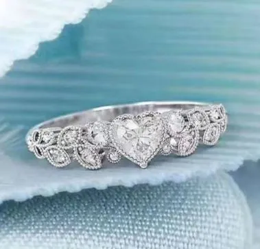 alice R199 Silver Rhinestone Heart Leaves Ring Rings