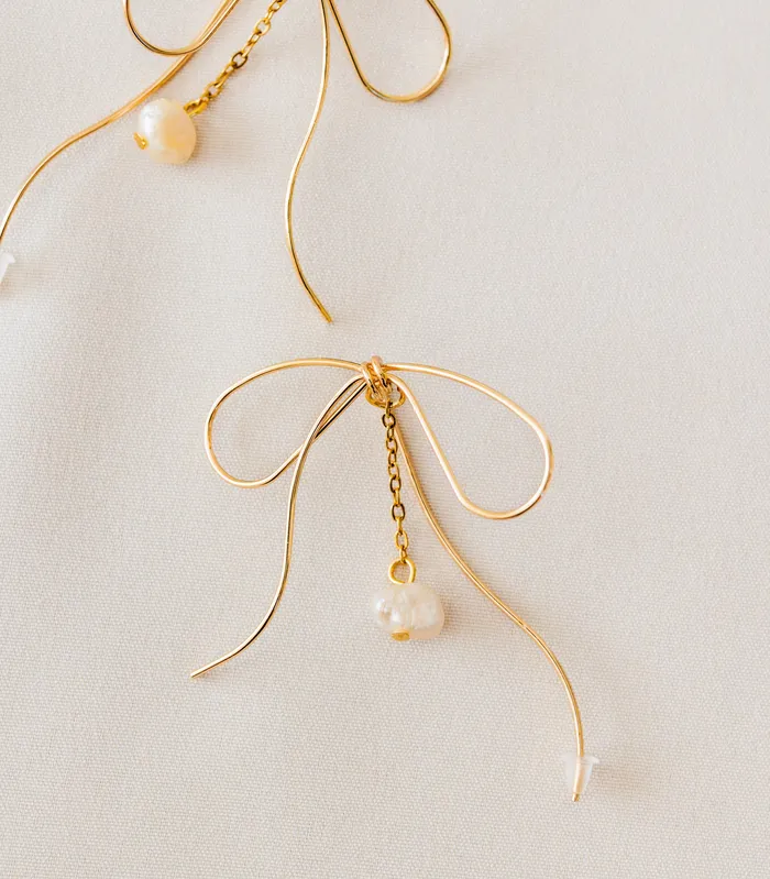 Arete Rings Ligaya Bow Threaders
