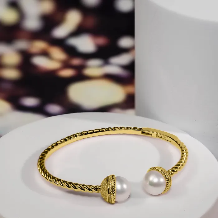 Asian Civilisations Museum Freshwater Pearl Bracelet WB00074 New Yorker Collection Pearly Lustre Bracelets