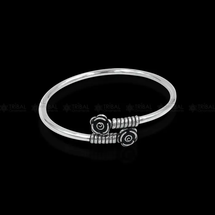 Bracelets 925 sterling silver handmade flower design stylish kada bangle bracelet tribal jewelry nsk871 TRIBAL ORNAMENTS Bracelets 925 sterling silver handmade flower design stylish kada bangle bracelet tribal jewelry nsk871 TRIBAL ORNAMENTS