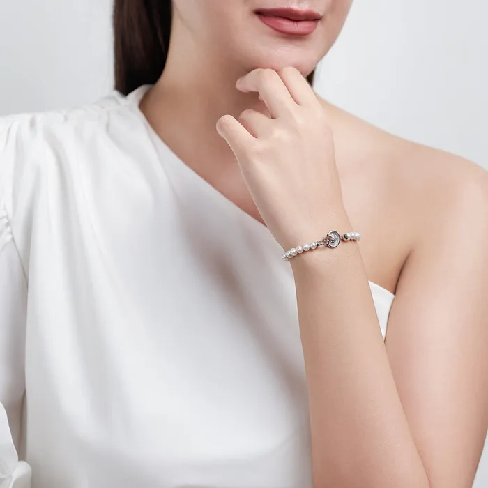 Bracelets Pearly Lustre Brilliant Lustre White Freshwater Pearl Bracelet WB00226