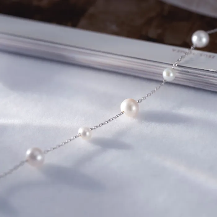 Bracelets Pearly Lustre Elegant 18K Solid Gold Akoya Pearl Bracelet KB00048