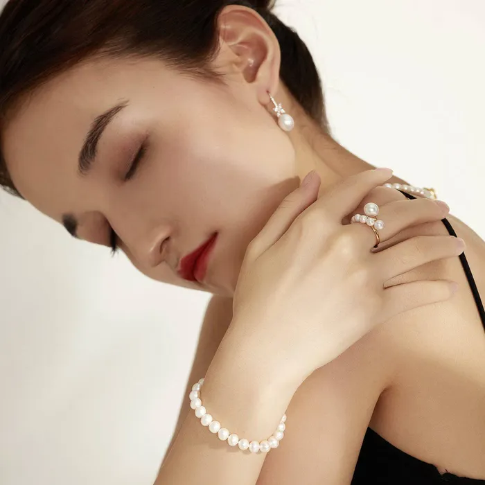 Bracelets Pearly Lustre New Yorker Freshwater Pearl Bracelet WB00080