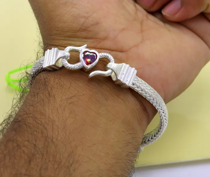 Bracelets TRIBAL ORNAMENTS 82 inches handmade solid silver gorgeous design gope chain bracelet with Jai Mata Di design excellent unisex tribal bracelet sbr158