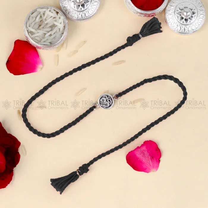 Bracelets TRIBAL ORNAMENTS 925 Sterling silver Lord Om Shiv mantra design pendant Rakhi bracelet Rakshabandhan festival rk358 Bracelets TRIBAL ORNAMENTS 925 Sterling silver Lord Om Shiv mantra design pendant Rakhi bracelet Rakshabandhan festival rk358